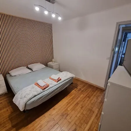 Vakantiehuis Charmante Maison 5pcs, Proche De Toutes Commodites Saint-Herblain