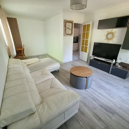 Charmante Maison 5pcs, Proche De Toutes Commodites Saint-Herblain